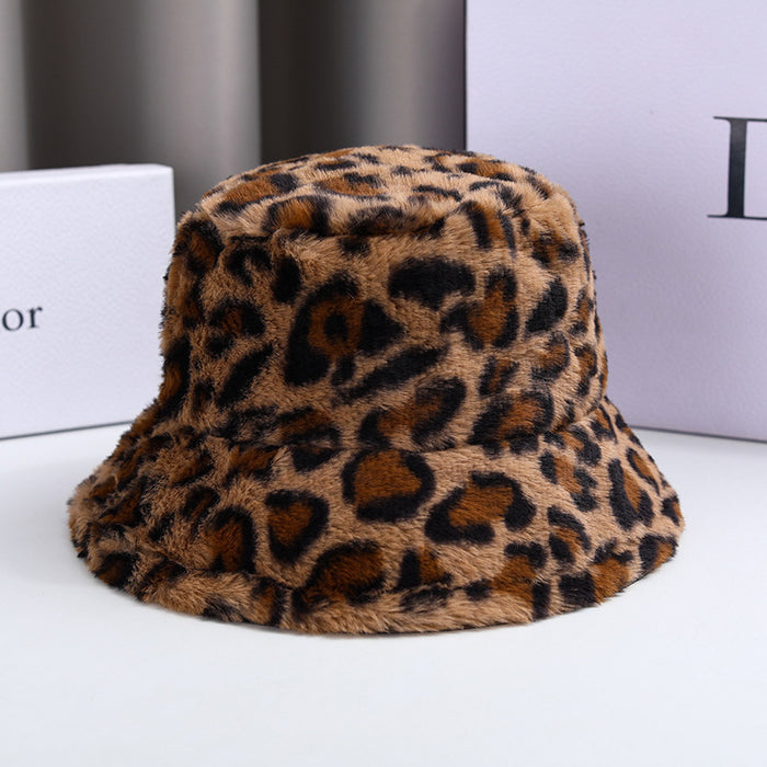 Wholesale Women' s winter face-enhancing leopard print bucket hat women' s versatile warm basin hat plush bucket hat