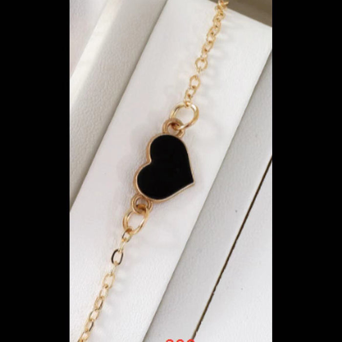 Wholesale Minimalist Alloy Heart-shaped Oil Dripping Bracelet with Heart-shaped Accessories JDC-BT-AH003