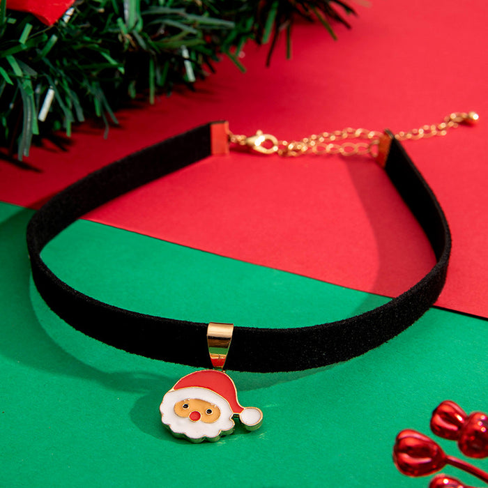 Wholesale Alloy Christmas Santa Snowman Pendant Necklace Fashion Jewelry Accessory Gift MOQ≥2