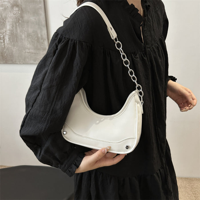 Wholesale This year's trendy Western style, niche chain fashion, commuting shoulder bag, crossbody bag