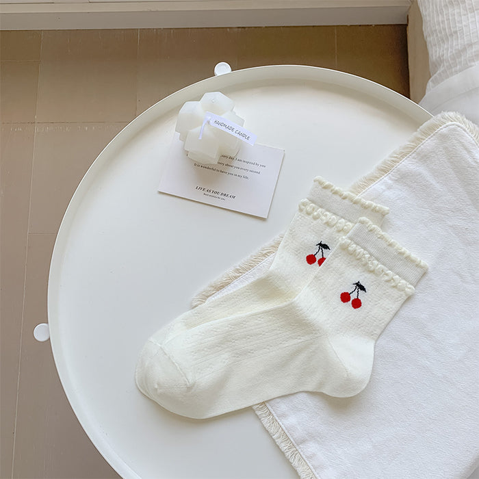 Wholesale Thin cotton socks with lace and thin combed cotton socks