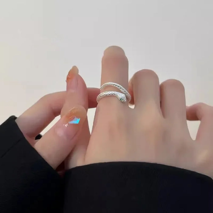 Wholesale Serpentine ring for women, light luxury, niche, index finger ring, high-end ring
