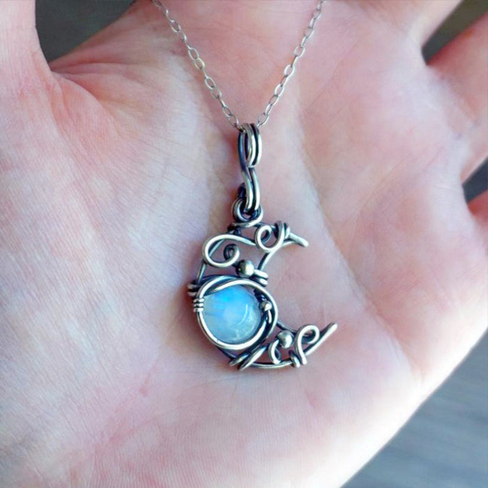 Wholesale Wholesale Moonlight Stone Pendant Necklace, New Vintage Moon Jewelry