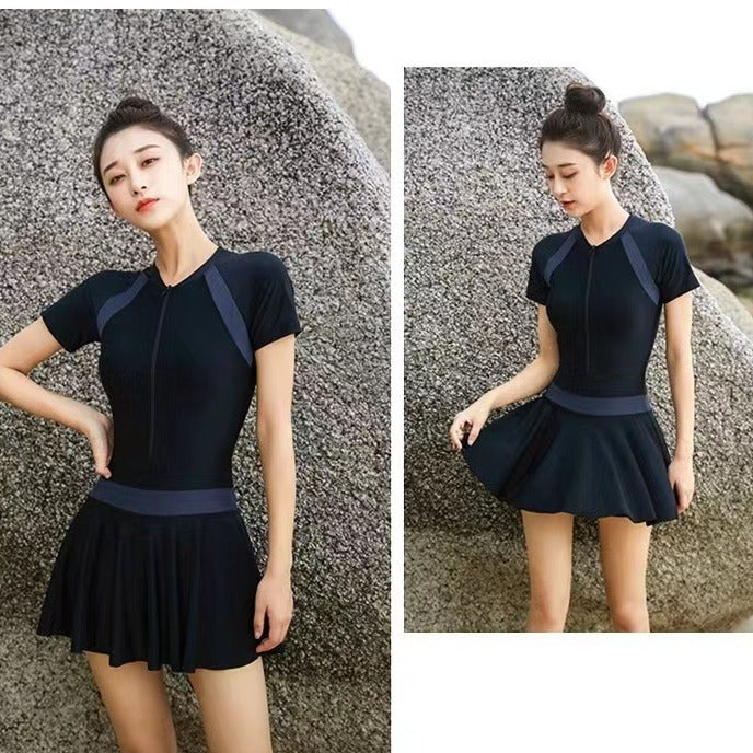 Wholesale Color blocking one-piece swimsuit with patchwork skirt style swimsuit, conservative slim fit, slimming and sexy swimsuit that covers the belly