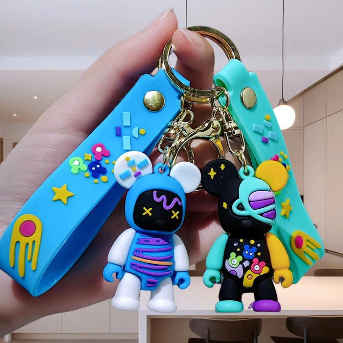 Wholesale Creative keychain cartoon figurine car keychain bag decoration