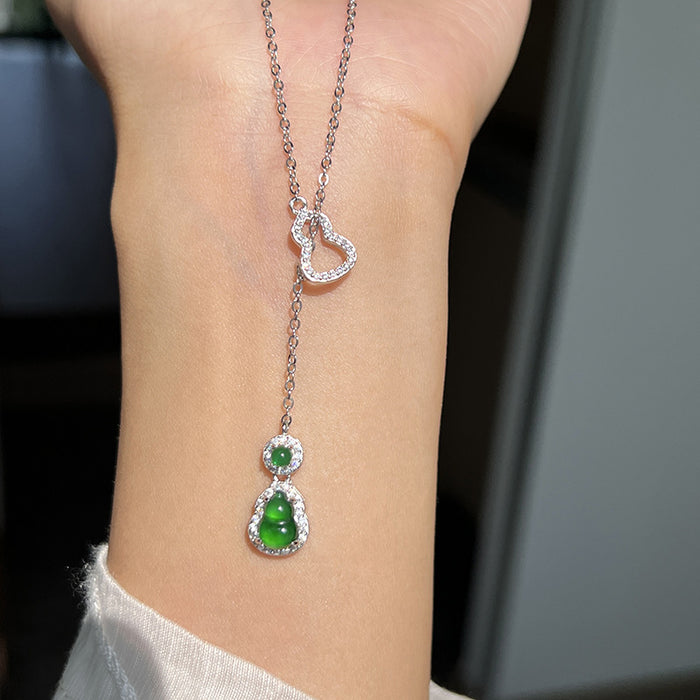 Wholesale Pure silver jade necklace, light luxury, niche temperament, collarbone chain, high-end necklace