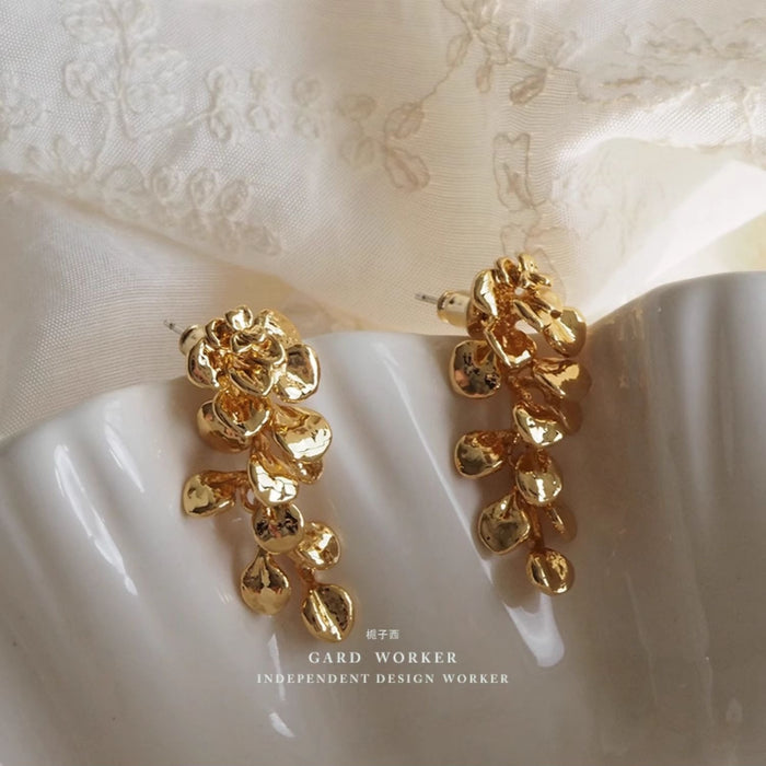 Wholesale Metal Flower Tassel Earrings Women's Light Luxury Niche Elegant Earrings