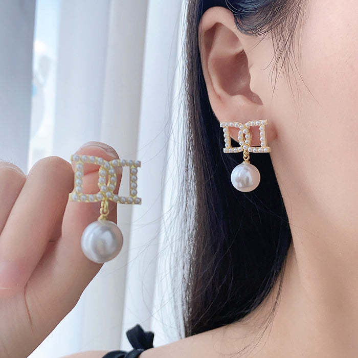 Wholesale Letter Double D Pearl Earrings Women's  Ear Stud Earrings