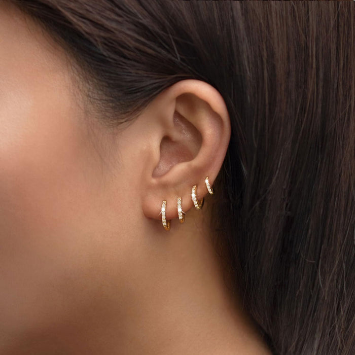 Wholesale Electroplating simple zircon inlaid circle fashionable women's ear ring four piece set