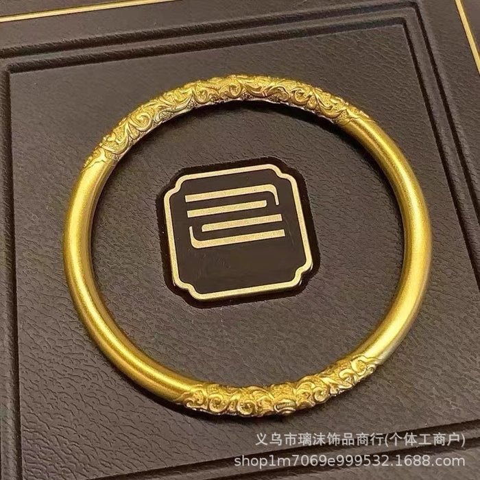 Wholesale Bauhinia Steamed rolls Grass Pattern Bracelet Women's Solid Bracelet