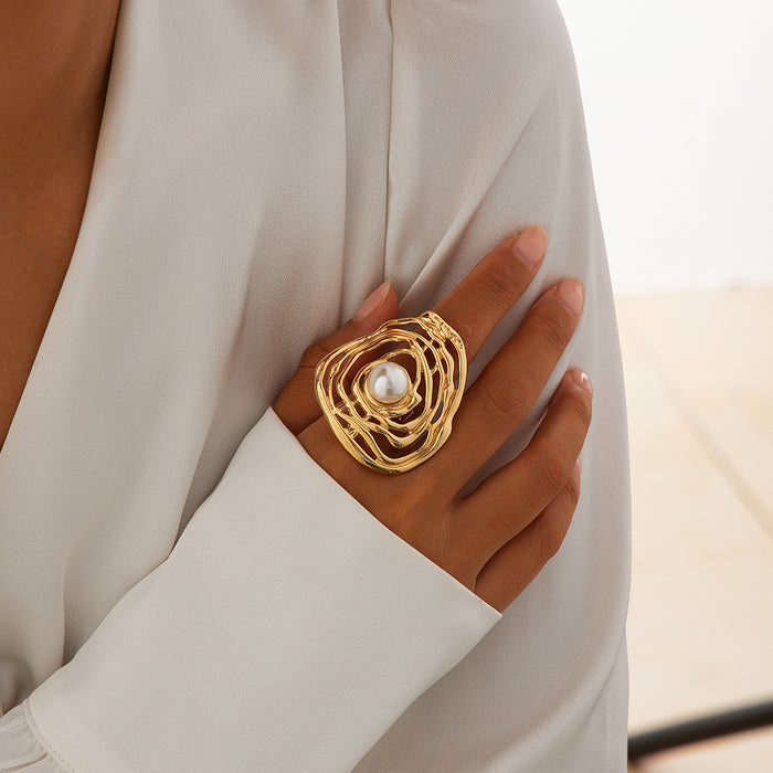 Wholesale Jewelry Geometric Ripple Imitation Pearl Ring Irregular Elliptical Alloy Wrapped Ring