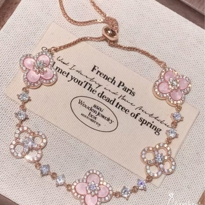 Wholesale Micro-set cubic zirconia four-leaf clover adjustable bracelet