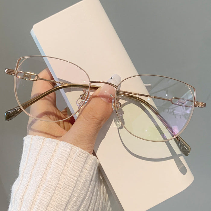 Wholesale Ultra light pure titanium elegant cat eye glasses for myopia can be matched with high-end sensitivity glasses frame