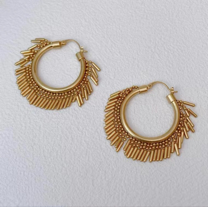 Wholesale Bohemian style earrings with delicate tassels