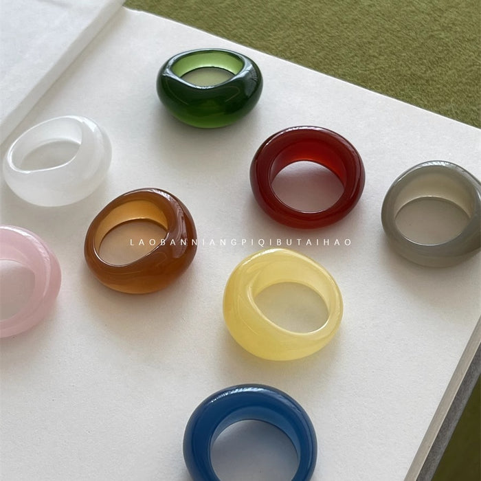 Wholesale Unique retro resin ring with a niche and cool style