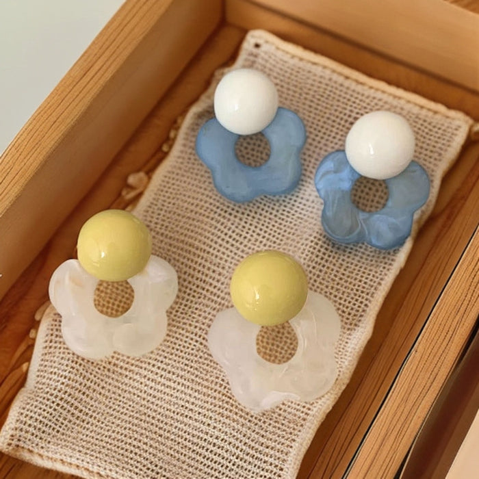 Wholesale Flower earrings, elegant and luxurious, fashionable and versatile, with a niche design