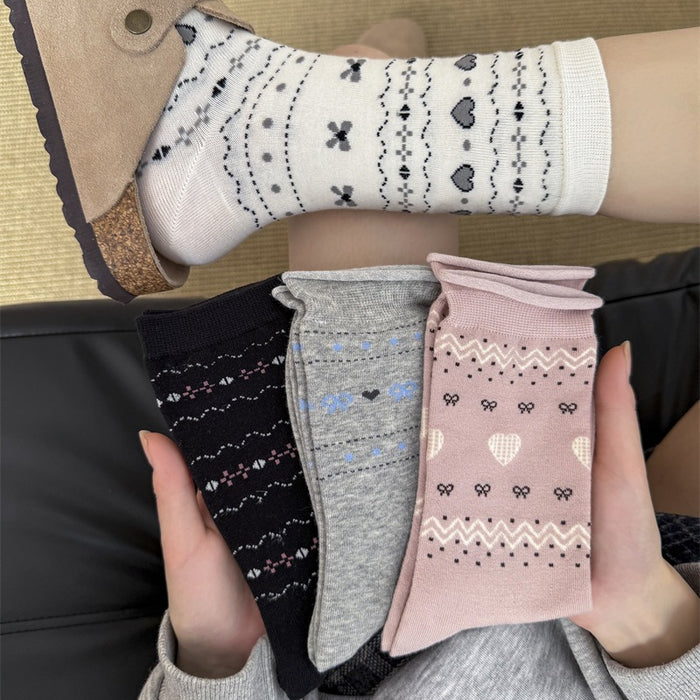 Wholesale Sweet mid tube socks, cute pile socks for wearing on the outside