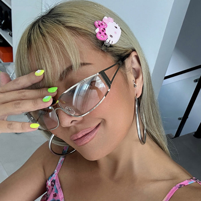 Wholesale Hollow metal sunglasses, retro narrow frame sunglasses, personalized street photography sunglasses