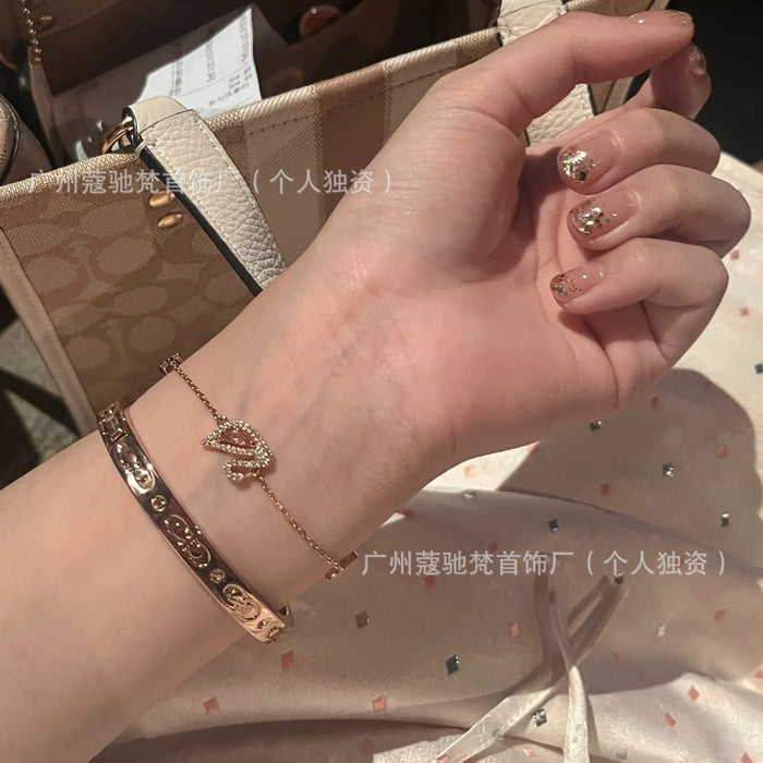 Wholesale New Double C Open Couple Bracelet with Female Letter Logo Engraved Bracelet and Male Gold Plated