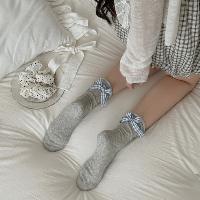 Wholesale Checkered bow socks boneless anti pilling pile socks