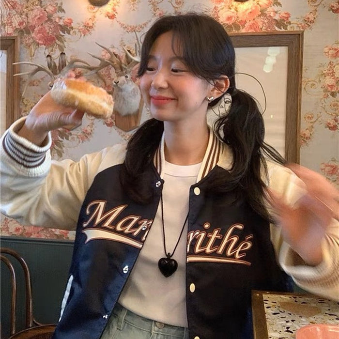 Wholesale Love necklace with niche design and adjustable collarbone chain