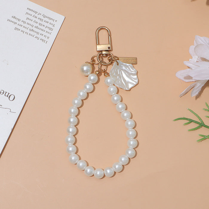 Wholesale Pearl Love Shell Keychain Beaded Hand Chain Key Ring Girl Heart Mobile Phone Bag