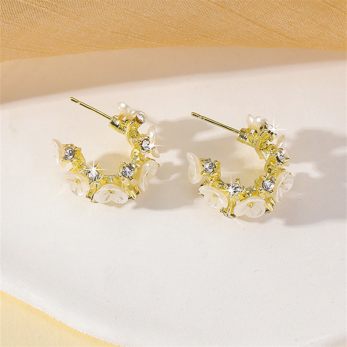 Wholesale Stylish Floral C-Shape Hoop and Pearl Stud Earrings MOQ≥2