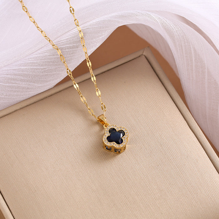 Wholesale Multi colored zircon clover necklace, personalized, fashionable, niche, collarbone chain design sense