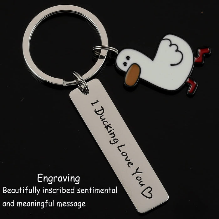Wholesale Amazon direct supply cute pet duck stainless steel keychain creative little duck key chain student backpack pendant