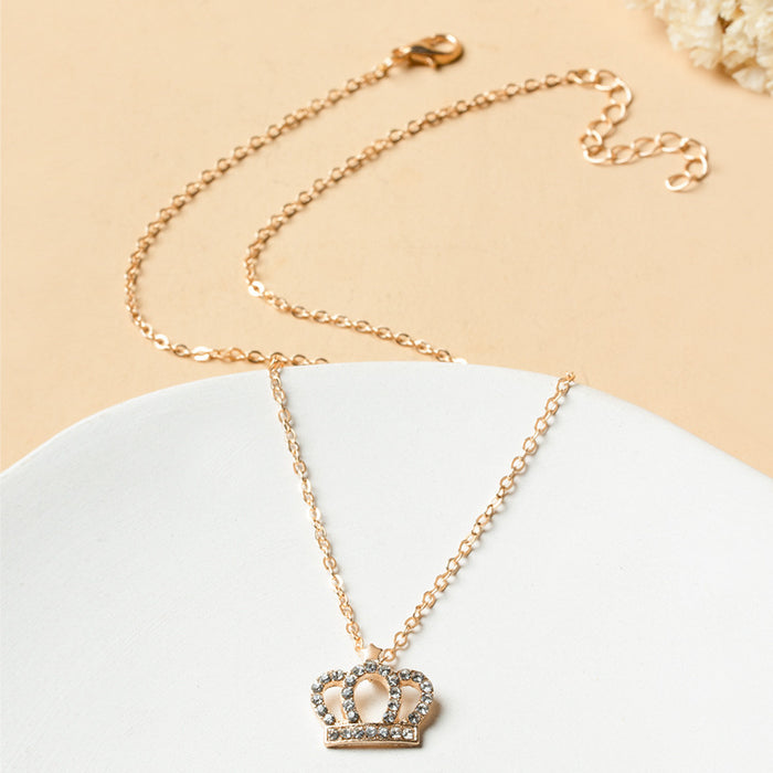 Wholesale Wholesale of accessories, fashionable, diamond studded, full diamond crown, collarbone chain, personalized alloy, gold-plated pendant necklace for women