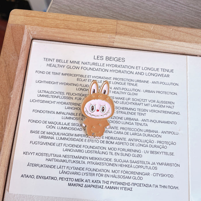 Wholesale Cartoon brooch cute rabbit metal badge student bag clothes creative accessories