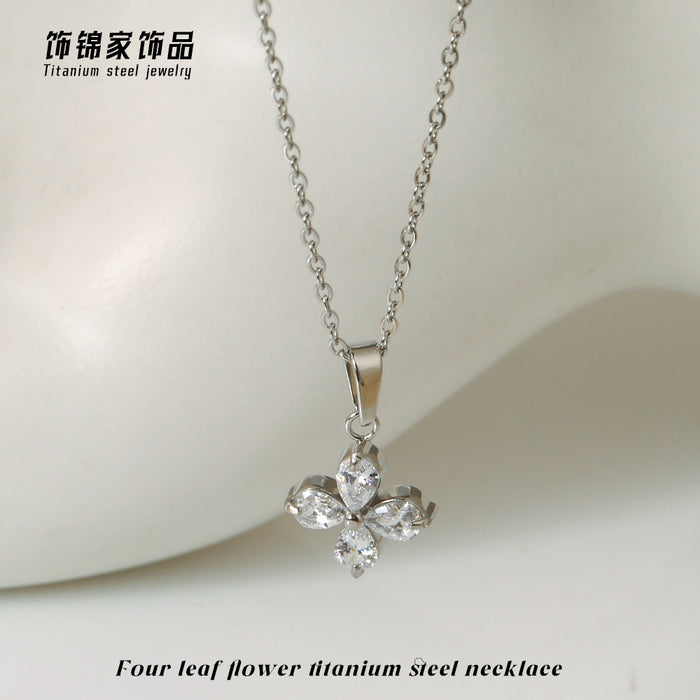 Wholesale Gold Butterfly Zircon Pendant Necklace Titanium Steel Fashion Jewelry MOQ≥2