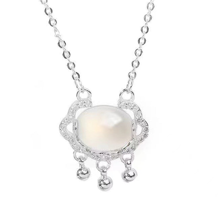 Wholesale Light luxury titanium steel necklace with niche design, collarbone chain, neck chain