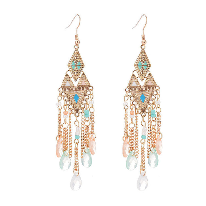 Wholesale Long tassel chain earrings, fashionable and personalized feather earrings, niche ethnic style ear hooks and earrings