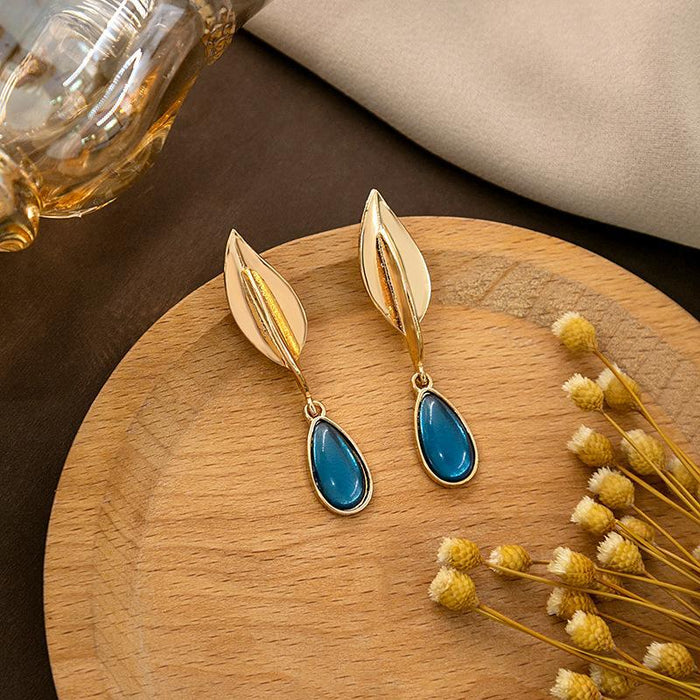 Wholesale Retro Feather Turquoise Earrings Dragonfly  Drop Round Earrings