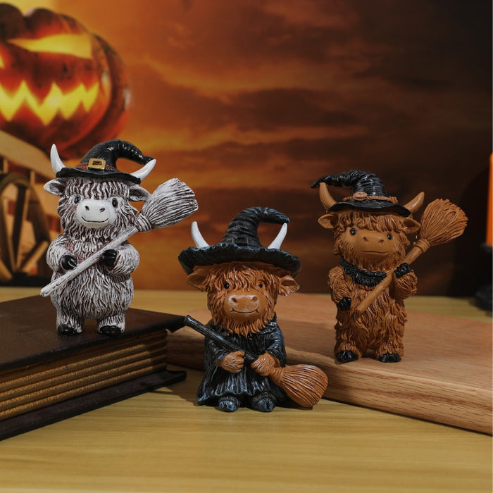 Wholesale Resin Highland Cow Wizard Ornament Cute Cartoon for Home Decoration