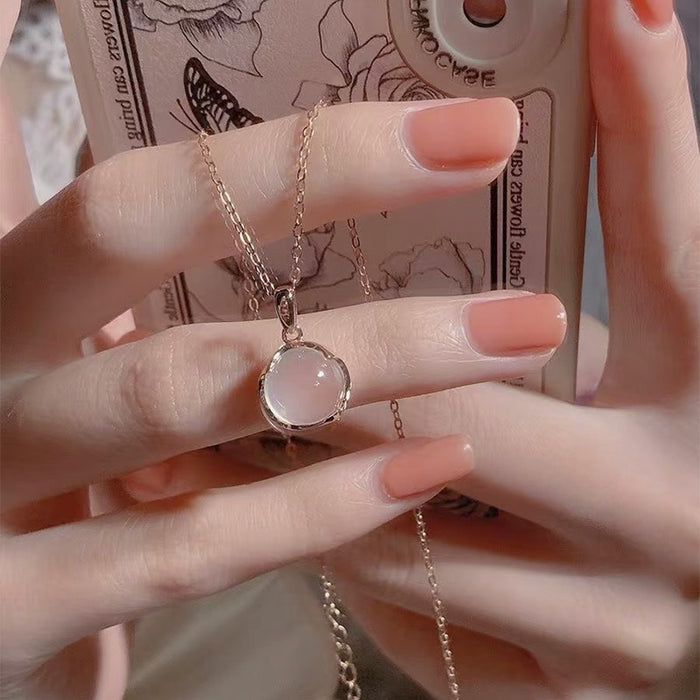Wholesale Chalcedony Crystal Pendant Necklace Niche Electroplated Rose Gold Clavicle Chain