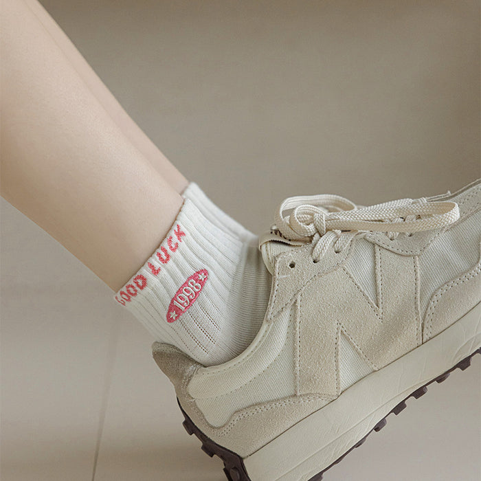 Wholesale Socks, tube socks, versatile embroidery, retro college style, casual, comfortable, breathable, sports socks, short socks, boat socks