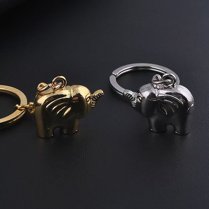 Wholesale Mini metal model keychain creative keychain bag pendant