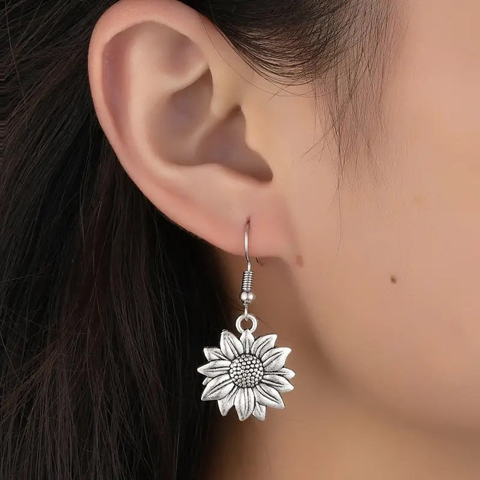Wholesale sunflower high-grade elegant earrings new