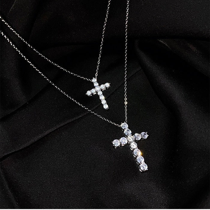 Wholesale Diamond-encrusted cross necklace Stackable choker necklace