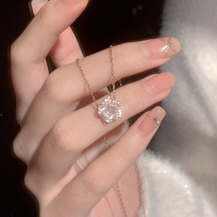 Wholesale Pure silver necklace, women's pendant, niche design, floral collarbone chain