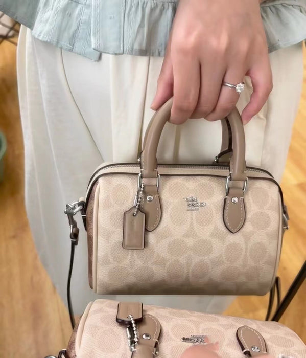 Wholesale Classic pillow bag handbag classic presbyopic crossbody bag for women