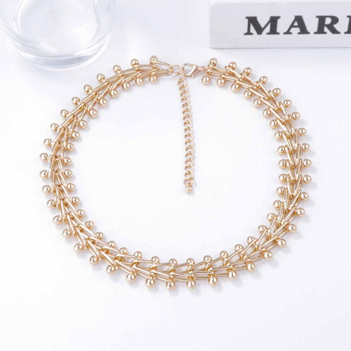 Wholesale horseshoe buckle design women's metal chain clavicle chain