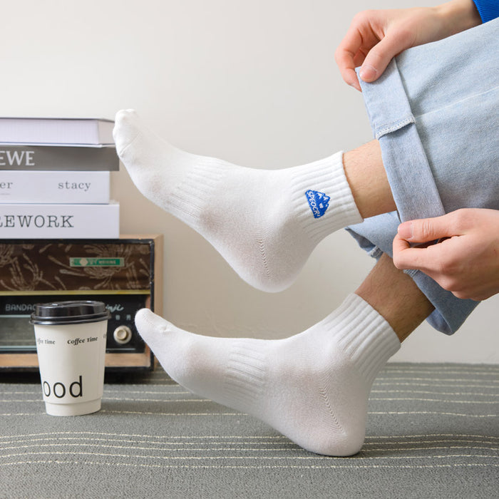 Wholesale Sports Socks Embroidered Mid Barrel Outdoor Sweat Absorbing Breathable Basketball Socks Cotton