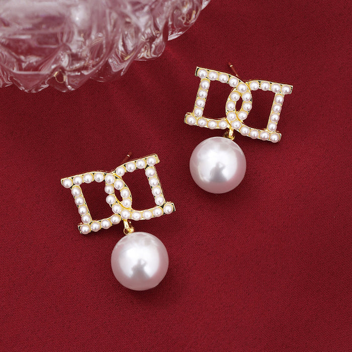 Wholesale Letter Double D Pearl Earrings Women's  Ear Stud Earrings