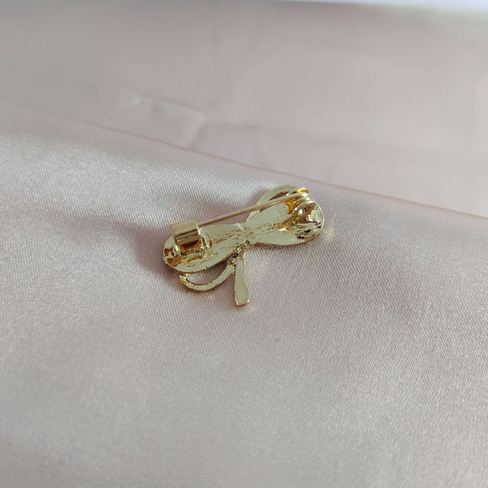 Wholesale bow brooch buckle hanging buckle fixed clothes accessories women
