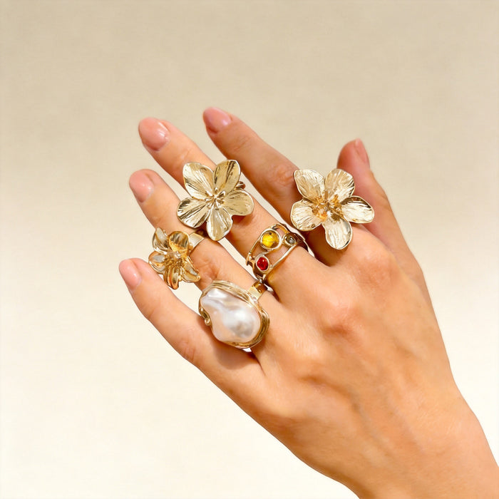 Wholesale Flower Design Gold Alloy Ring Set 5-Piece Fashion Jewelry Accessory