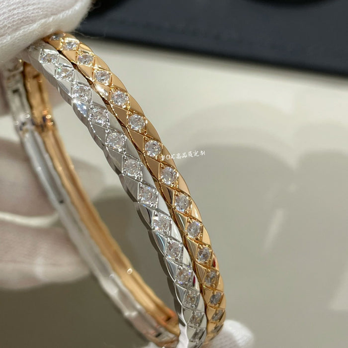 Wholesale Diamond-encrusted and non-diamond couple bracelets, exquisitely crafted, simple and versatile bracelets with temperament