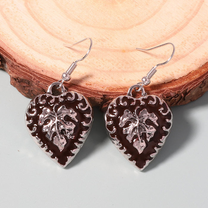 Wholesale Geometric Heart Pendant Double Layer Stacked Distinctive Chain Necklace Earrings Women